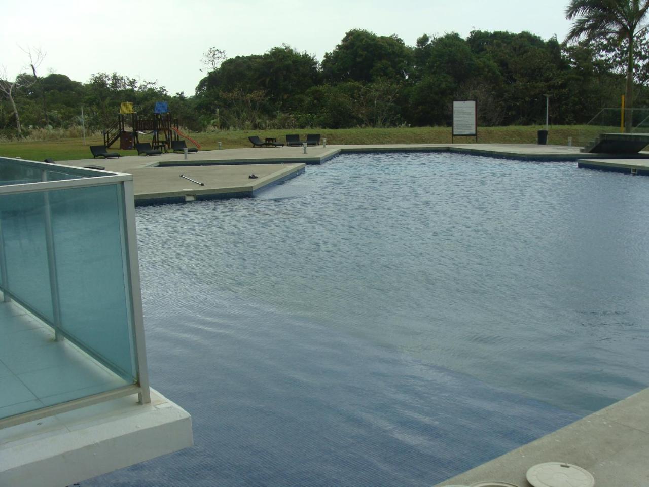Apartamento En Balabeach Maria Chiquita In Front Of The Beach 2Hab Colon Exterior photo